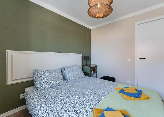 Charming Beachside Escape * Esmoriz