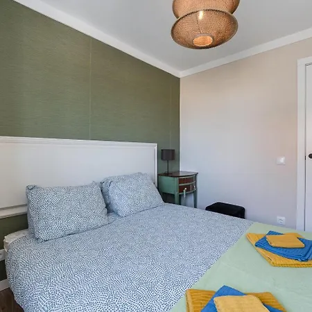 Charming Beachside Escape * Esmoriz