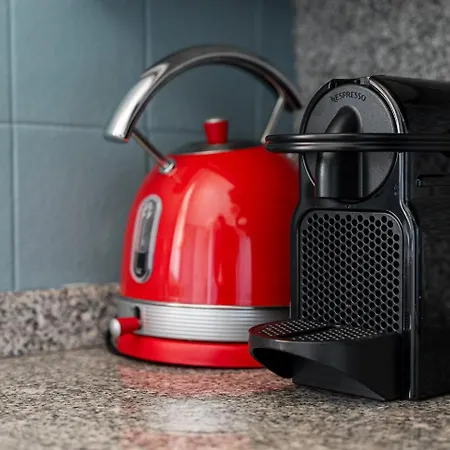 Apartman Charming Beachside Escape *