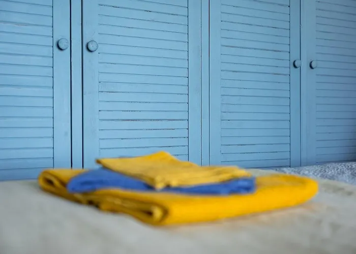 Charming Beachside Escape *