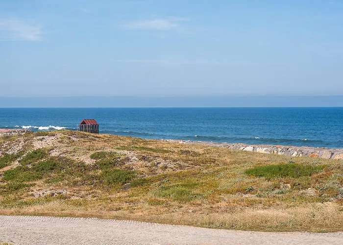 Appartement Charming Beachside Escape