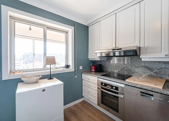 Appartement Charming Beachside Escape